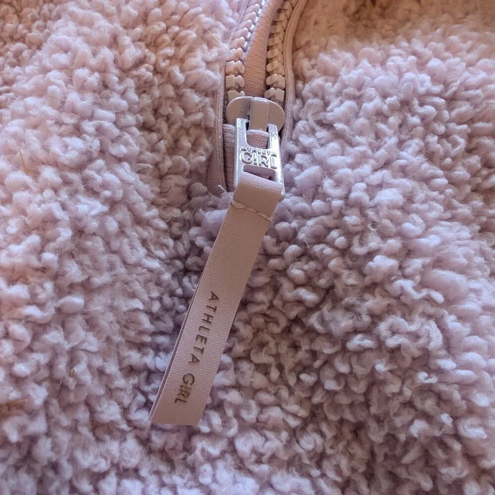 Sherpa Athleta Girl pull over quarter zip